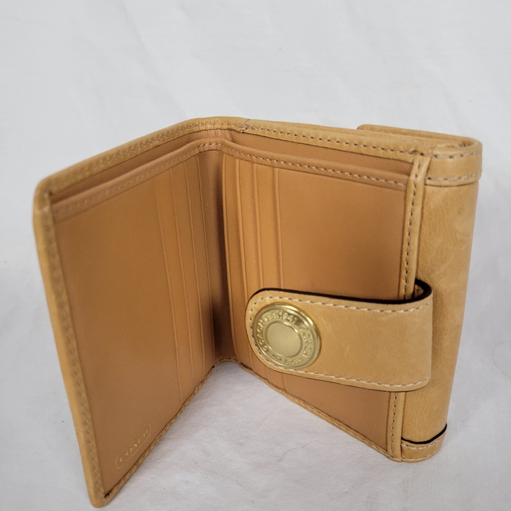 Coach Women's Genuine Leather Tan Brown Bifold Wallet - Picture 4 of 4